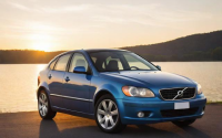 沃尔沃v50进口车型，沃尔沃v50质量怎么样