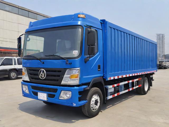 江铃冷藏车型号，江铃原厂冷藏车4米2报价
